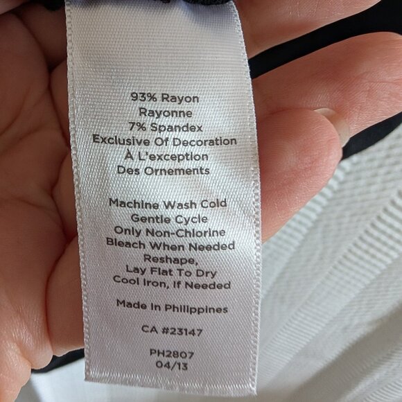 Talbots Black Tank Top Sleeveless Rayon Spandex Knit Size Medium Minimalist - Picture 5 of 5